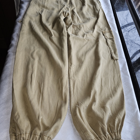 YFB Young Fabulous Broke womens Klem Cargo Pants Willow Sz M - Picture 8 of 10